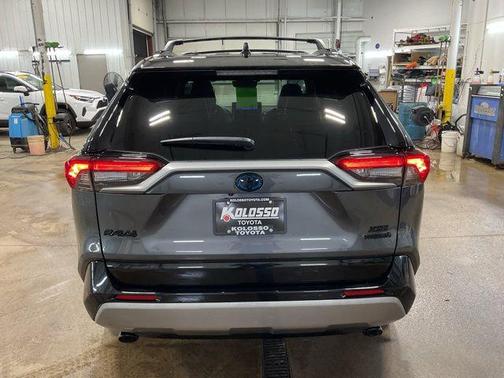 2024 Toyota RAV4 Hybrid SE