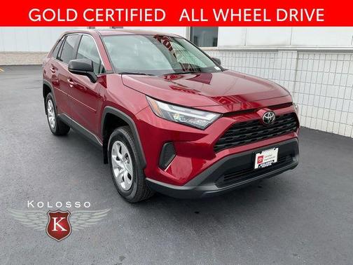 2023 Toyota RAV4 LE