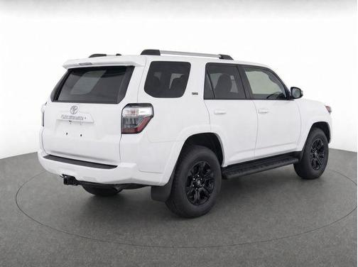 Super White 2019 Toyota 4Runner SR5