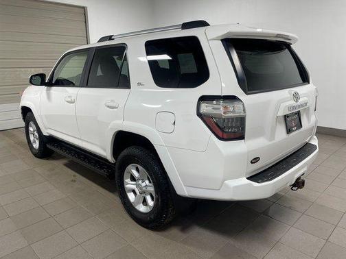 Super White 2019 Toyota 4Runner SR5