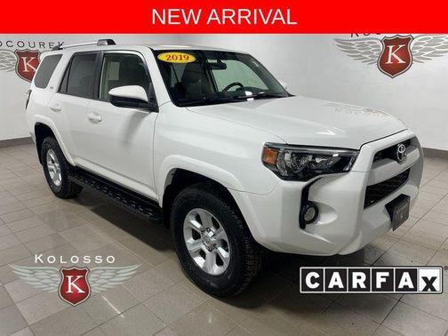 Super White 2019 Toyota 4Runner SR5