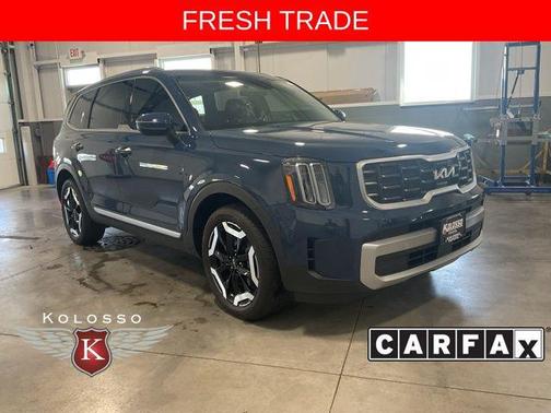 Midnight Lake Blue 2023 Kia Telluride S