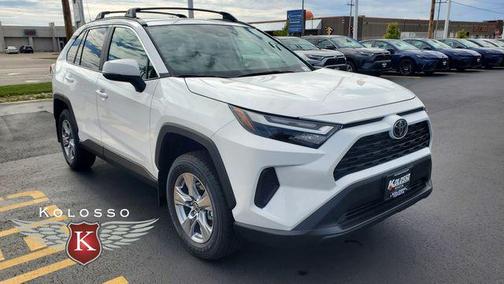 2025 Toyota RAV4 XLE
