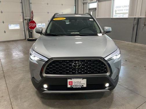 2023 Toyota Corolla Cross XLE