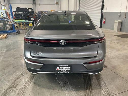 2025 Toyota Crown XLE