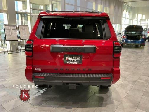 2025 Toyota 4Runner SR5