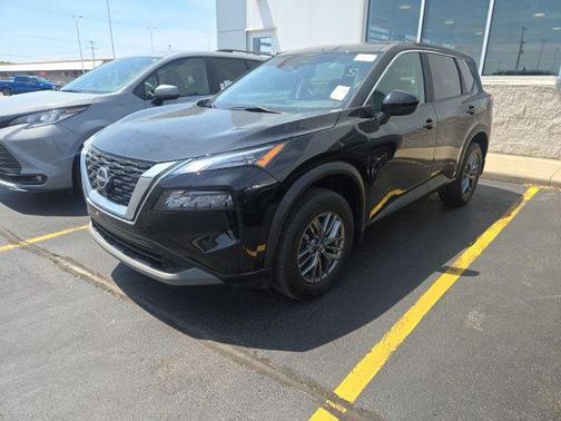 Super Black 2023 Nissan Rogue S