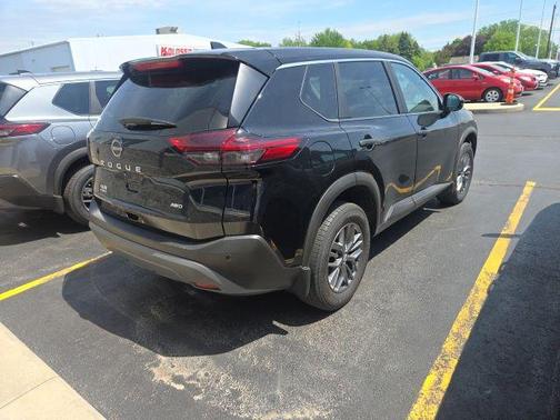 Super Black 2023 Nissan Rogue S