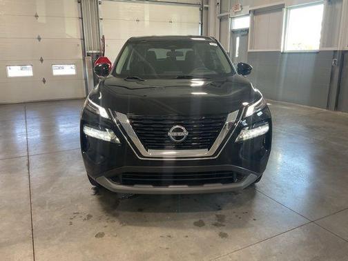 Super Black 2023 Nissan Rogue S
