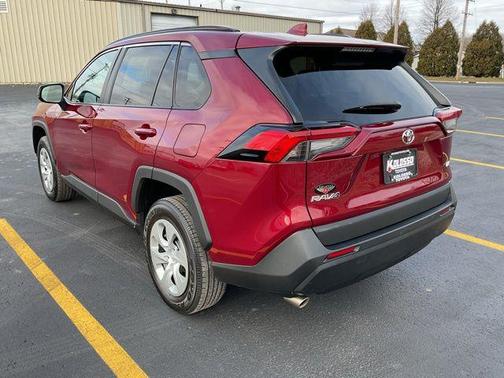 2020 Toyota RAV4 LE
