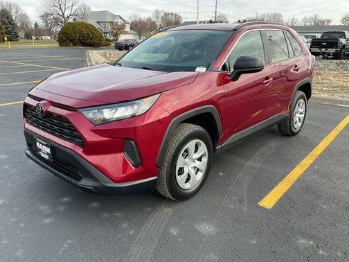 2020 Toyota RAV4 LE