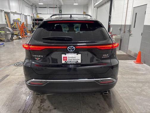 2022 Toyota Venza XLE