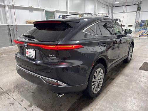 2022 Toyota Venza XLE