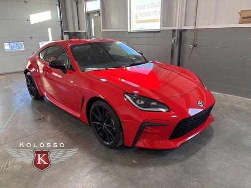 2024 Toyota GR86 Premium