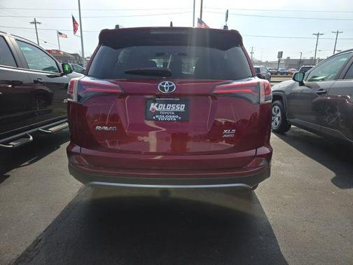 2018 Toyota RAV4 XLE