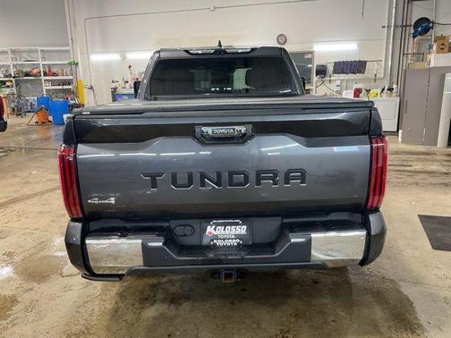2022 Toyota Tundra Hybrid 1794 Edition