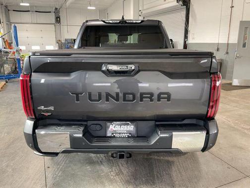 2022 Toyota Tundra Hybrid 1794 Edition