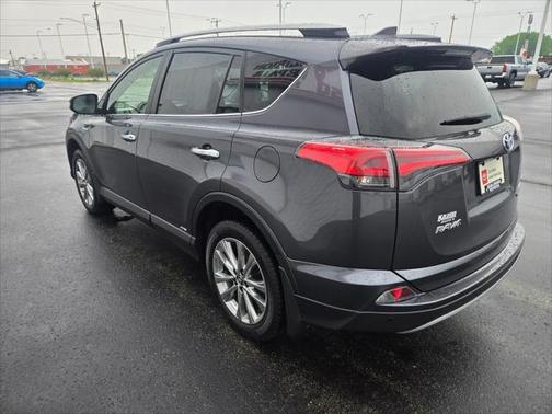 2018 Toyota RAV4 Hybrid SE