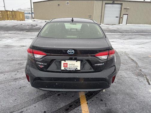 2022 Toyota Corolla Hybrid LE