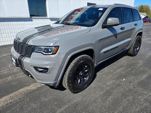 2022 Jeep Grand Cherokee Laredo
