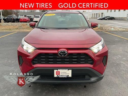 2025 Toyota RAV4 XLE