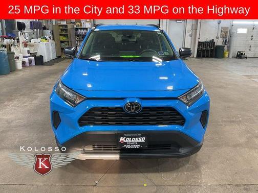 2019 Toyota RAV4 LE