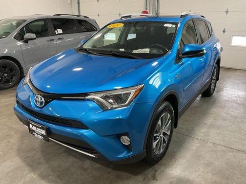 2016 Toyota RAV4 Hybrid XLE