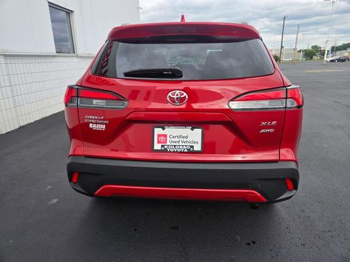 2024 Toyota Corolla Cross XLE