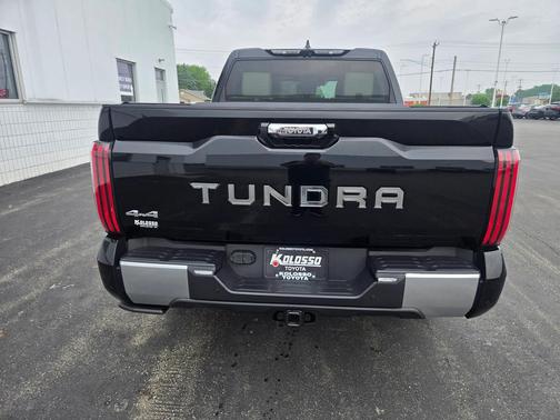 2024 Toyota Tundra Hybrid Capstone