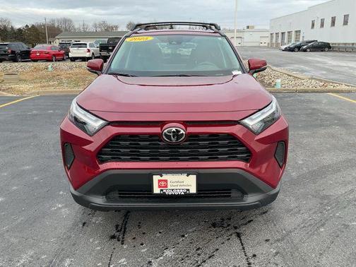 2025 Toyota RAV4 Hybrid XLE