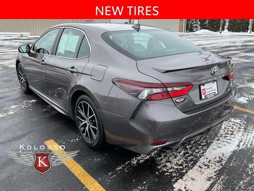 2023 Toyota Camry SE