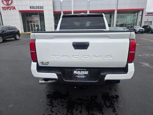 2025 Toyota Tacoma SR5