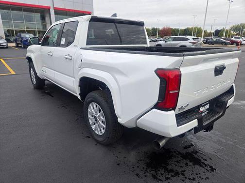 2025 Toyota Tacoma SR5