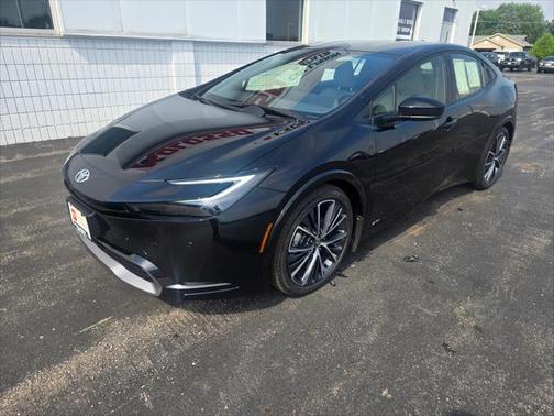 2023 Toyota Prius XLE