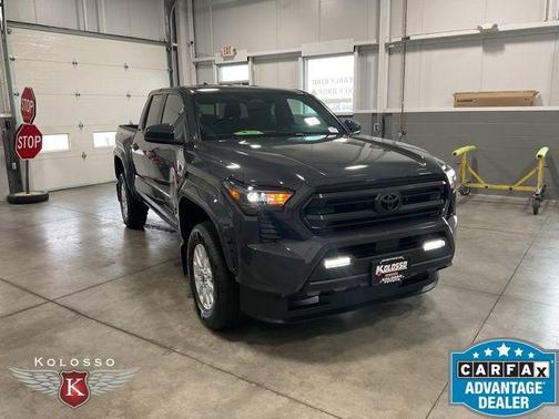 01l7/Ff20 2026 Toyota Tacoma SR5