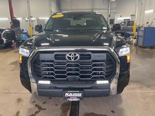 Midnight Black Metallic 2022 Toyota Tundra SR5