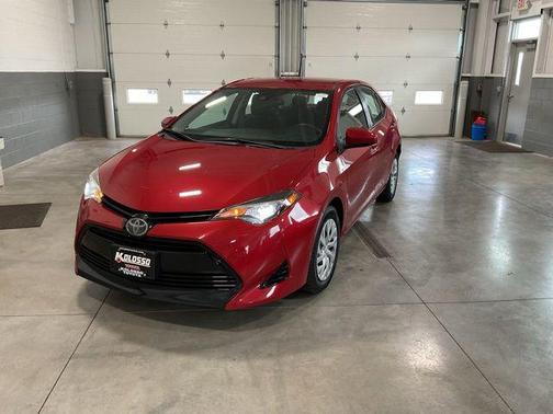 Barcelona Red Metallic 2018 Toyota Corolla LE