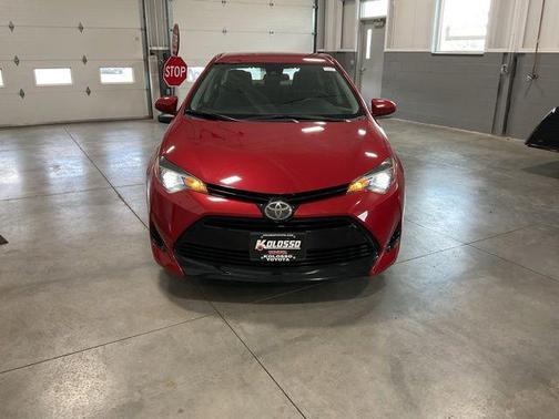 Barcelona Red Metallic 2018 Toyota Corolla LE