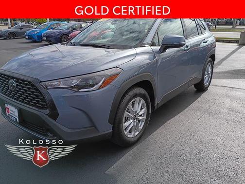 2024 Toyota Corolla Cross LE