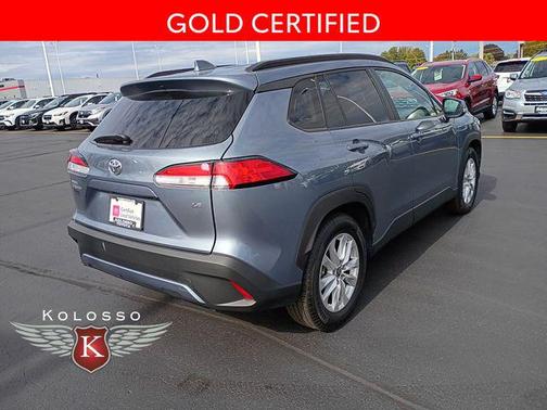 2024 Toyota Corolla Cross LE