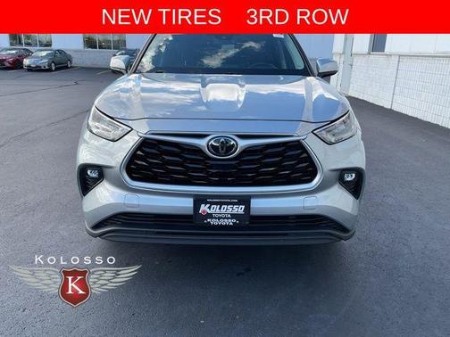 2020 Toyota Highlander LE