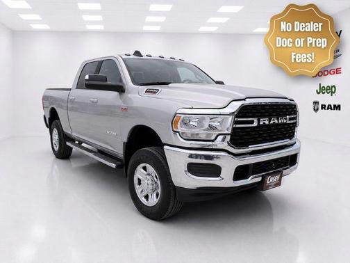 Billet Silver Metallic Clearcoat 2022 RAM 2500 Big Horn Crew Cab 4x4 6'4' Box