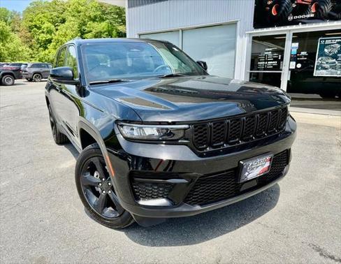 2025 Jeep Grand Cherokee Altitude