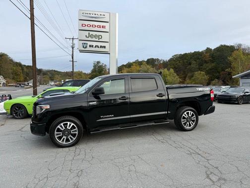 2019 Toyota Tundra SR5