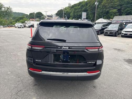 2025 Jeep Grand Cherokee Limited X