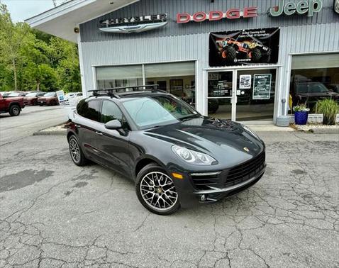2018 Porsche Macan Base