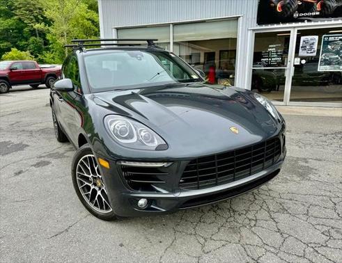 2018 Porsche Macan Base