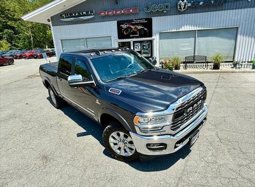 2019 RAM 2500 Limited Crew Cab 4x4 6'4' Box