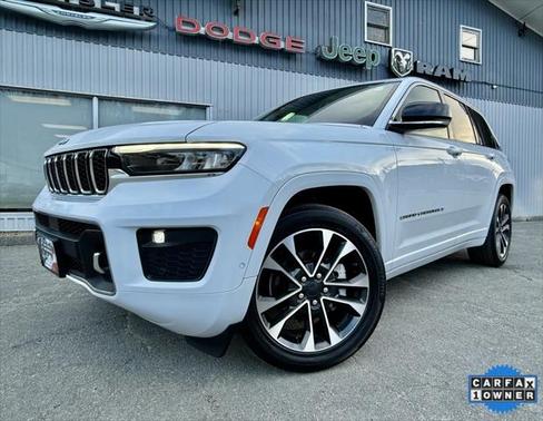 2022 Jeep Grand Cherokee Overland
