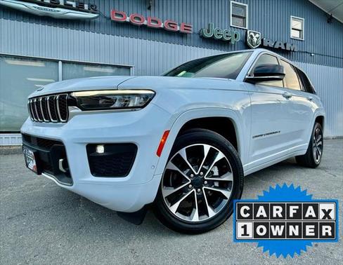 2022 Jeep Grand Cherokee Overland